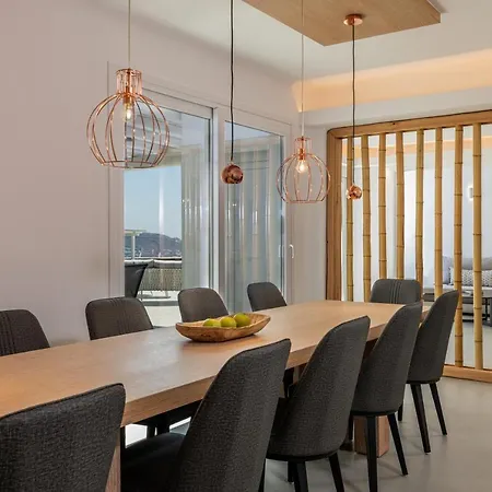 In Mykonos - 6 Bedroom - 1km From - Infinity Pool - Sunset View Vila