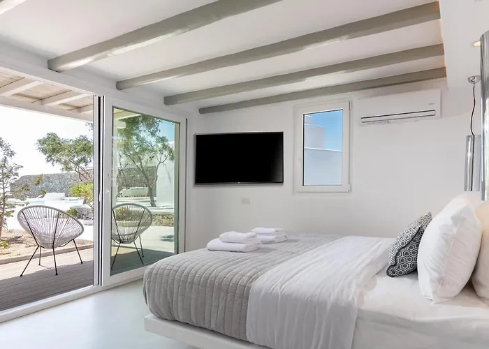 In Mykonos - 6 Bedroom - 1km From - Infinity Pool - Sunset View فيلة *