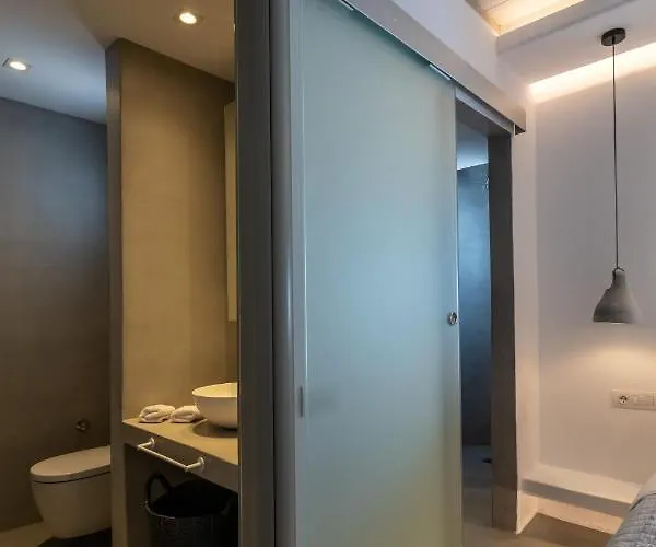 In Mykonos - 6 Bedroom - 1km From - Infinity Pool - Sunset View فيلة